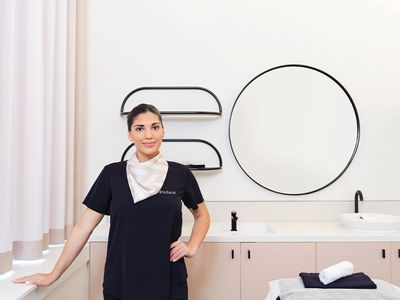 established-ella-bache-franchise-in-wollongong-prime-cbd-location-1