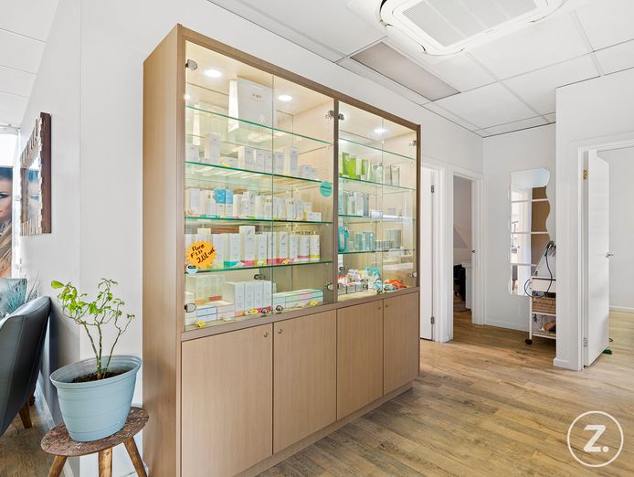 established-beauty-wellness-70-000-equipment-5-000-client-database-5