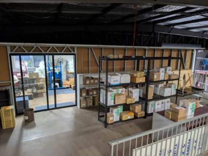 price-reduced-3-2m-revenue-screens-blinds-manufacturer-brisbane-3
