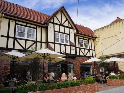 elster-cafe-elsternwick-stunning-venue-fully-managed-proven-performer-1