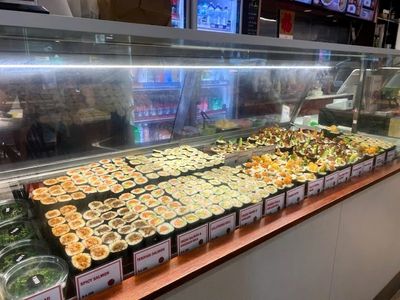 aki-sushi-105-queen-street-prime-cbd-location-3