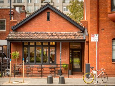 square-compass-east-melbourne-9