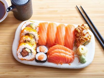 aki-sushi-105-queen-street-prime-cbd-location-2