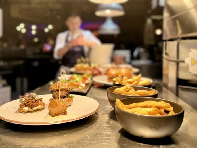 5-day-licensed-cafe-restaurant-dandenong-south-9