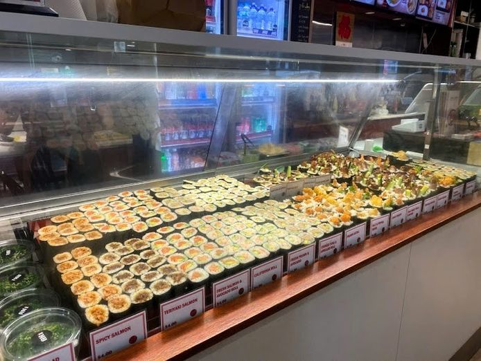 aki-sushi-105-queen-street-prime-cbd-location-3