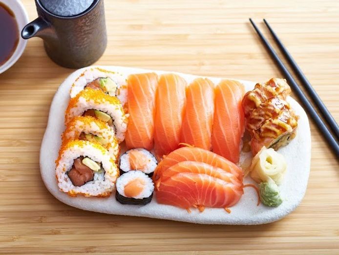 aki-sushi-105-queen-street-prime-cbd-location-2