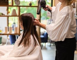 34209 Growing Hair Salon – Prime Location