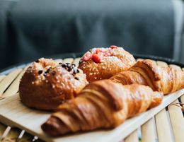 34131 Popular French Bakery & Cafe - Highly Profitable