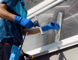 34345 Window Cleaning Business - Residential & Commercial Clients