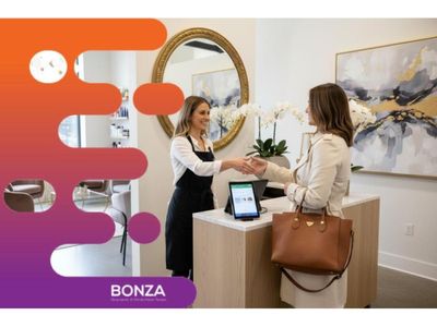 36720-modern-salon-loyal-clients-amp-team-in-place-1