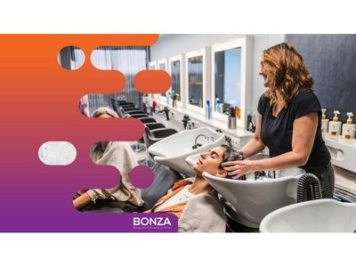 36448-profitable-hair-salon-with-experienced-team-0
