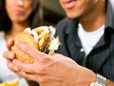 34441-two-thriving-burger-restaurants-one-under-management-0