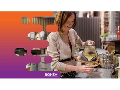 36461-turnkey-smoothie-business-high-traffic-retail-setting-2