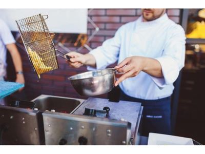 34589-cafe-amp-takeaway-food-shop-prominent-location-0