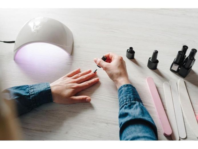 35357-profitable-e-commerce-opportunity-thriving-nail-industry-0