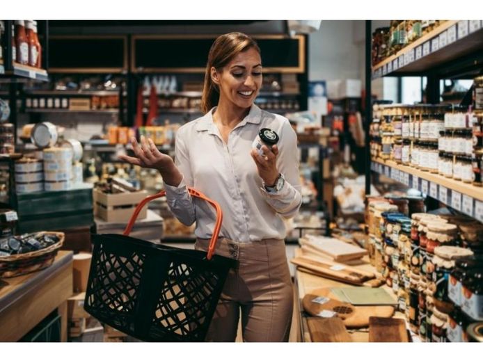 33155-thriving-fresh-produce-supermarket-charming-country-town-2