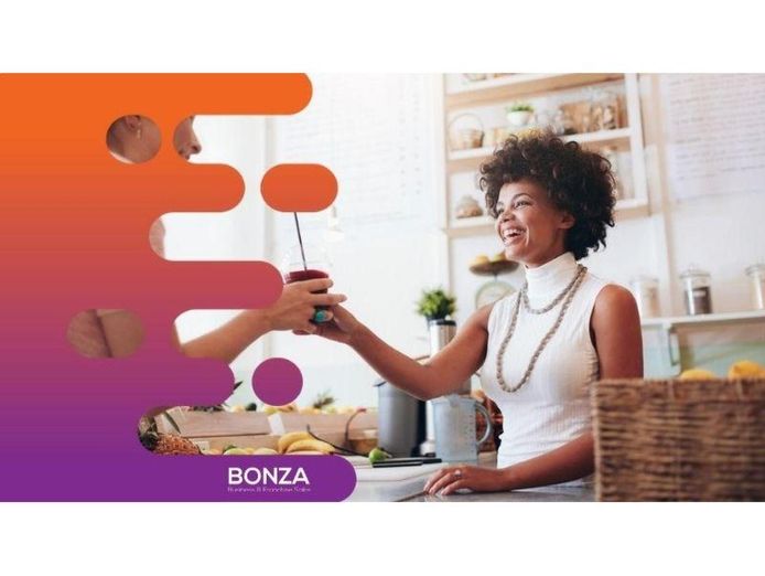 36002-popular-juice-amp-smoothie-bar-high-traffic-retail-hub-0