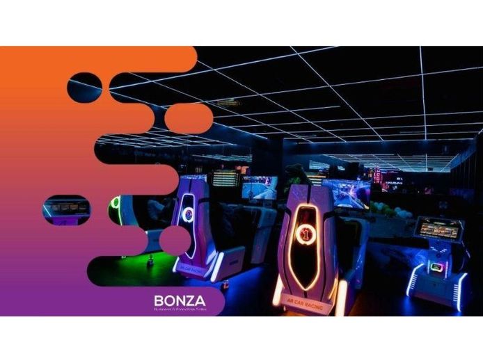 35562-immersive-vr-entertainment-business-run-under-management-2