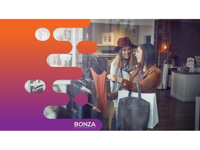 36097-designer-consignment-boutique-brick-and-mortar-online-1