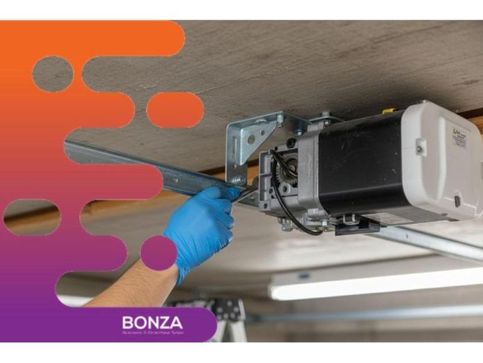 37234-long-established-staff-run-garage-door-amp-shed-2