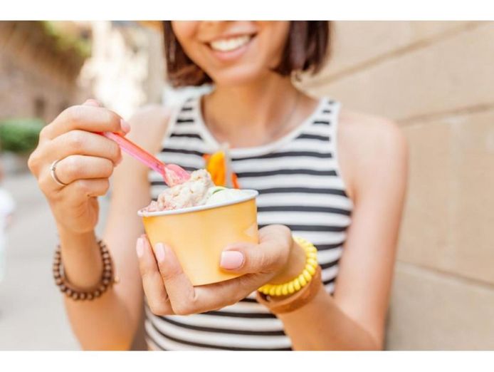 34210-profitable-ice-cream-shop-18-years-0