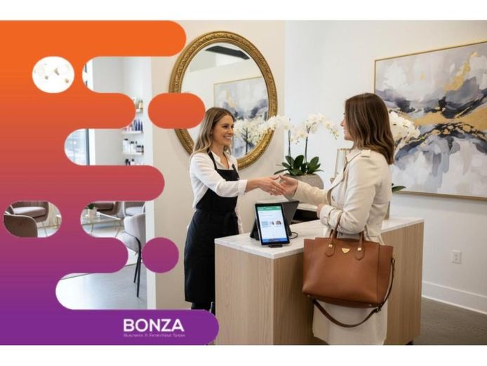 36720-modern-salon-loyal-clients-amp-team-in-place-1