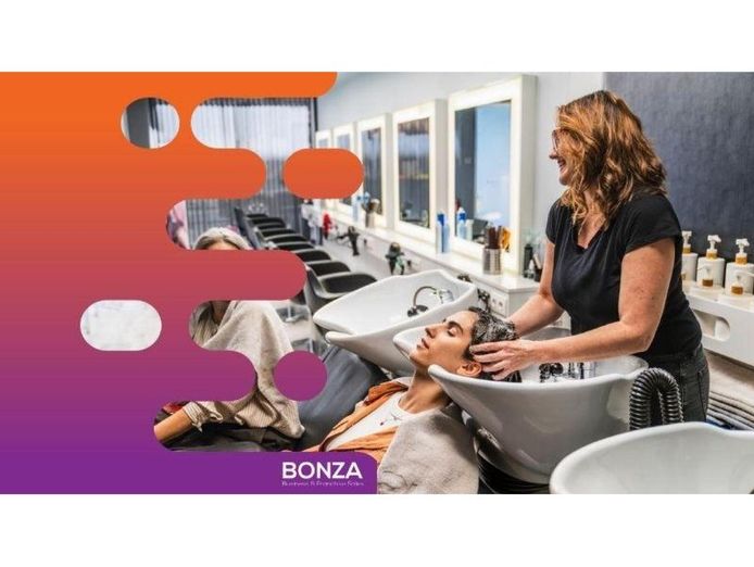 36448-profitable-hair-salon-with-experienced-team-0