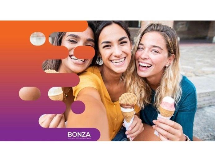 35523-profitable-ice-cream-shop-prime-whitsundays-location-1