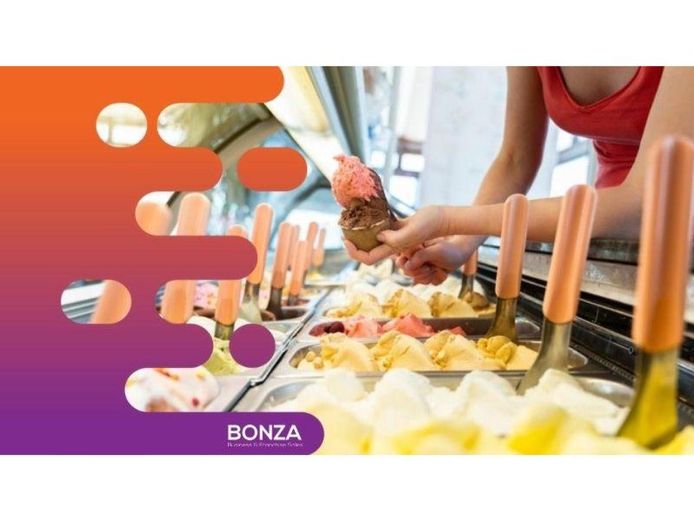 35523-profitable-ice-cream-shop-prime-whitsundays-location-0