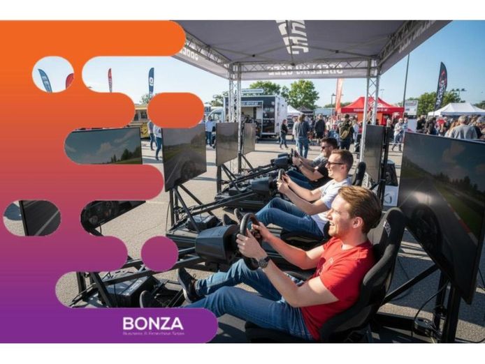 36648-profitable-mobile-racing-simulator-business-events-amp-private-hire-1