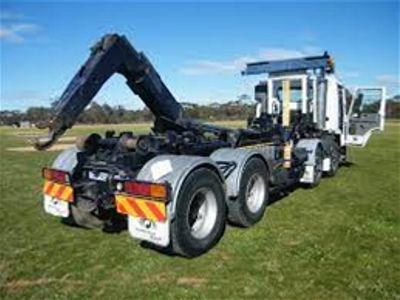 under-offer-transfer-station-amp-skip-bin-hire-business-for-sale-near-clayt-4