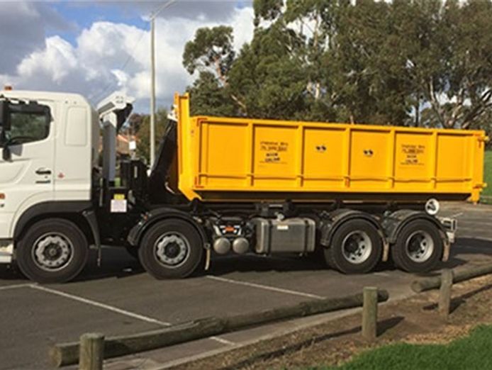 under-offer-transfer-station-amp-skip-bin-hire-business-for-sale-near-clayt-2