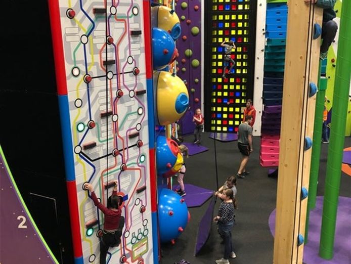 high-quality-climbing-facility-equipment-for-sale-equipment-only-0