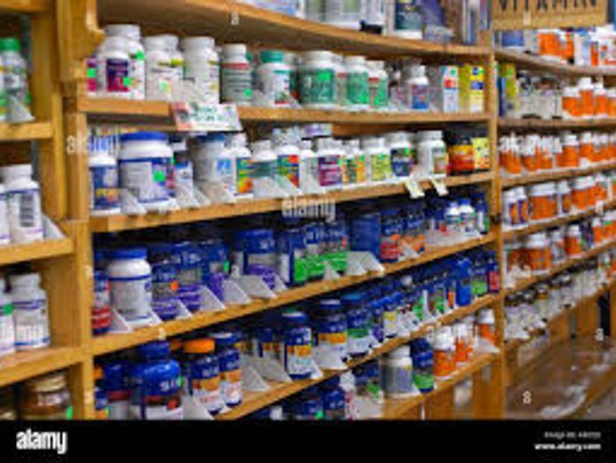 independent-health-foods-and-supplements-retail-store-near-the-airport-0
