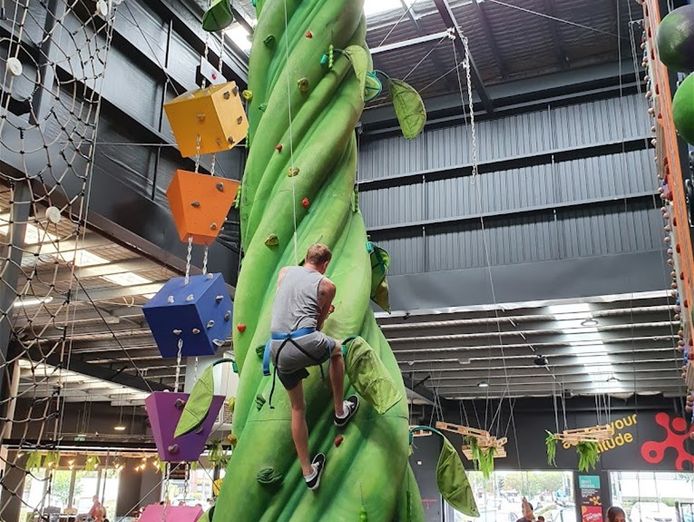 under-offer-one-of-the-largest-kids-39-indoor-playgrounds-in-victoria-3