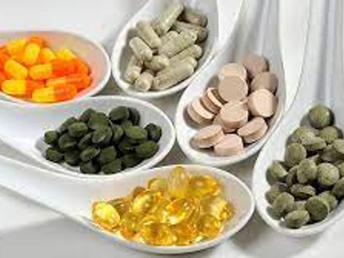 independent-health-foods-and-supplements-retail-store-near-the-airport-2