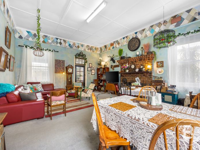 evans-hotel-bealiba-business-and-freehold-opportunity-8