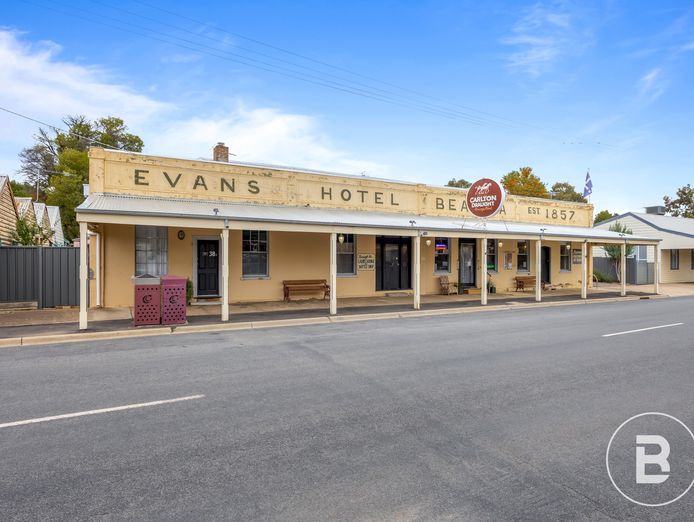 evans-hotel-bealiba-business-and-freehold-opportunity-2