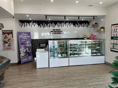 well-established-cheesecake-shop-in-port-adelaide-4