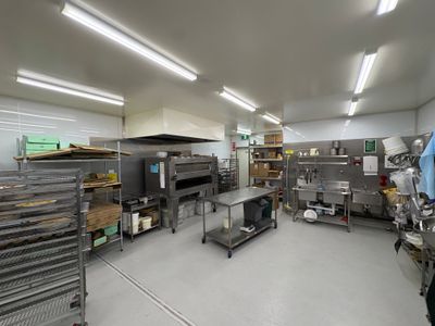 the-cheesecake-shop-erindale-act-6