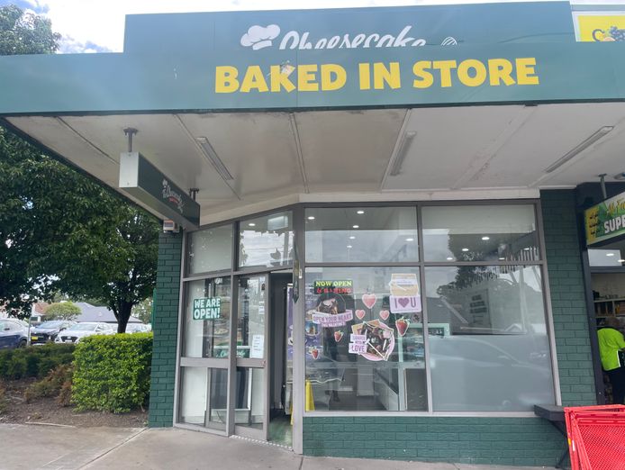 the-cheesecake-shop-smithfield-nsw-0