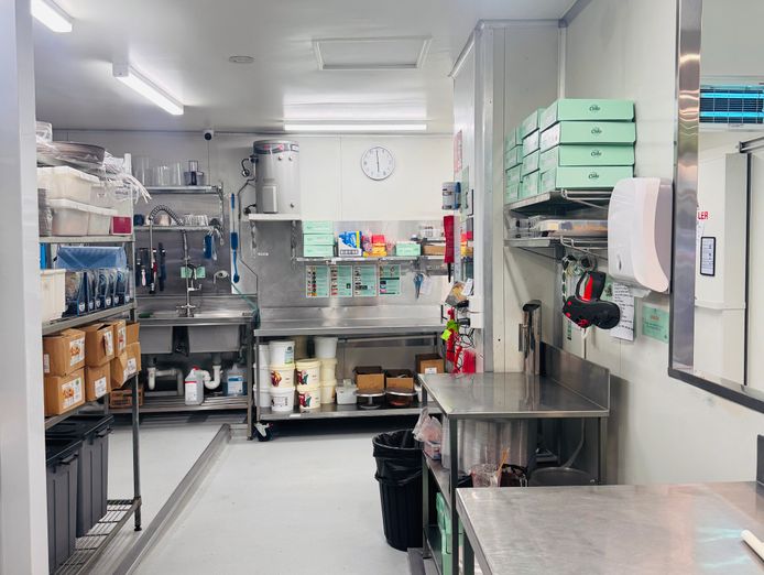 the-cheesecake-shop-coffs-harbour-nsw-2