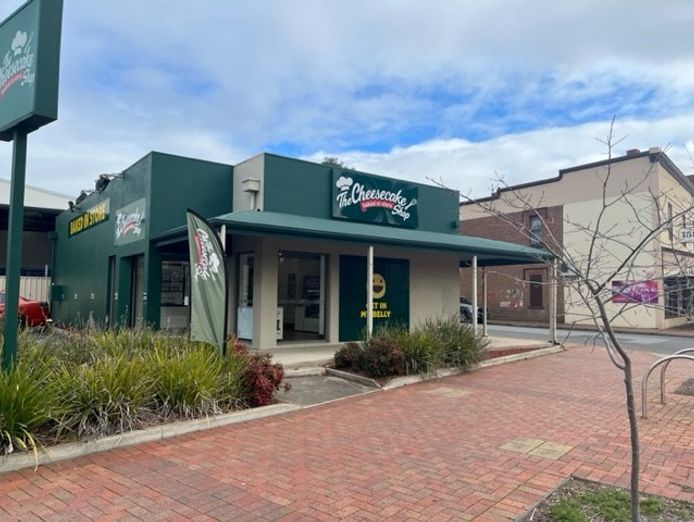 well-established-cheesecake-shop-in-port-adelaide-0