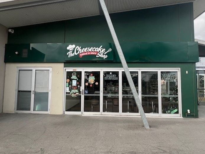 the-cheesecake-shop-south-morang-vic-0