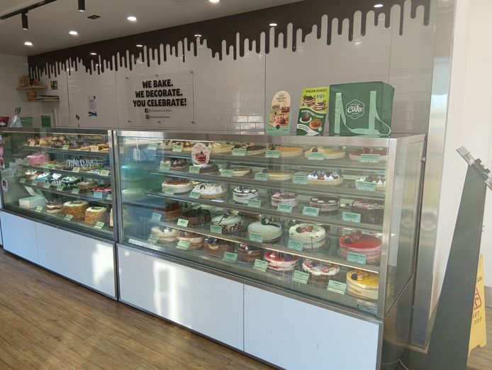 the-cheesecake-shop-willows-qld-1