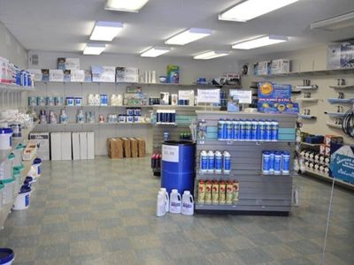pool-supply-store-amp-service-1-440-000-1