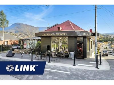 under-offer-jackman-amp-mcross-first-time-offered-for-sale-2