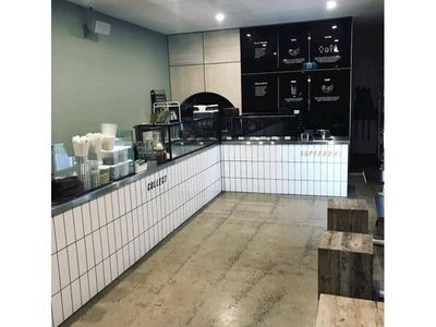 smoothie-amp-juice-bar-150-000-15045-1