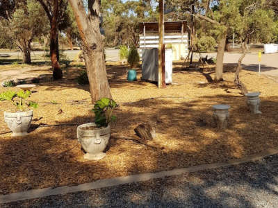 two-titles-freehold-cabin-and-caravan-park-plus-residence-port-pirie-sa-3