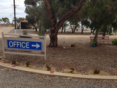 freehold-cabin-and-caravan-park-plus-residence-port-pirie-sa-4